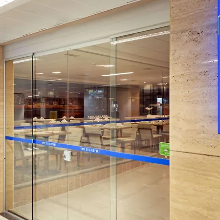 Tryp By Wyndham Sao Paulo Airport - Hotel De Transito Terminal 3 -Lado Ar - Area Restrita A Passageiros Ja Embarcados - Piso 1-3